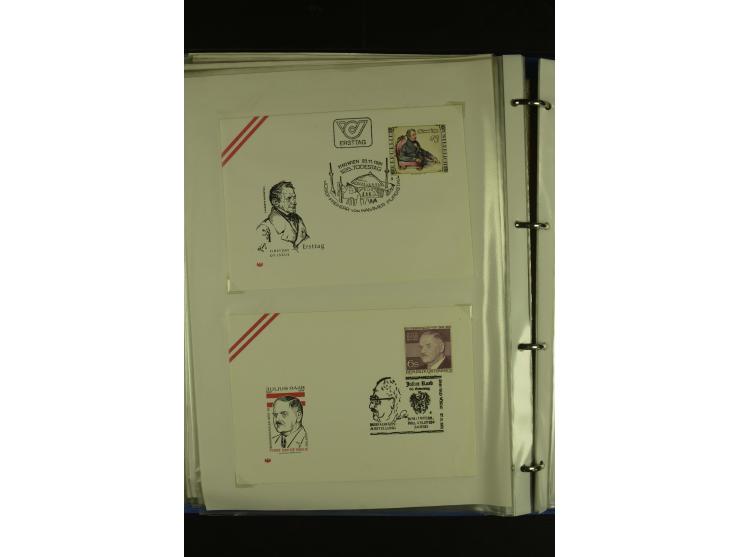 1945/85 (ca.), in den Hauptnummern augenscheinlich komplette Sammlung mit Mi.-Nr. Va-d, diese und Grazer Aufdrucke postfrisch