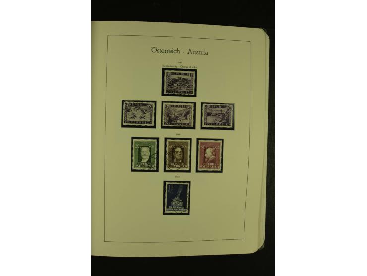 1945/85 (ca.), in den Hauptnummern augenscheinlich komplette Sammlung mit Mi.-Nr. Va-d, diese und Grazer Aufdrucke postfrisch