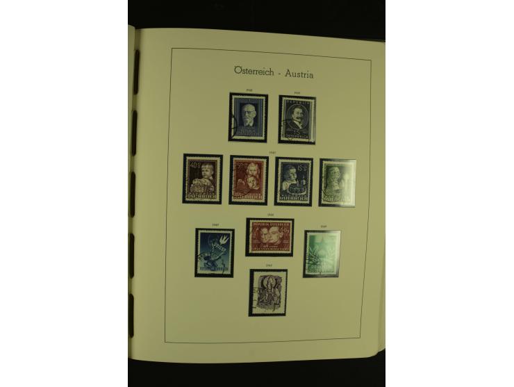 1945/85 (ca.), in den Hauptnummern augenscheinlich komplette Sammlung mit Mi.-Nr. Va-d, diese und Grazer Aufdrucke postfrisch
