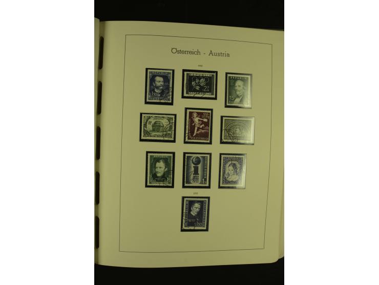 1945/85 (ca.), in den Hauptnummern augenscheinlich komplette Sammlung mit Mi.-Nr. Va-d, diese und Grazer Aufdrucke postfrisch