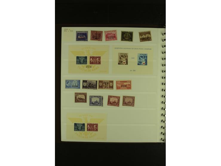 1858/1991, am Anfang meist ungebrauchte und gestempelte Sammlung mit Doubletten in 2 Alben, dabei Blockausgaben ab Nr. 1, pos