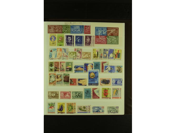 1858/1991, am Anfang meist ungebrauchte und gestempelte Sammlung mit Doubletten in 2 Alben, dabei Blockausgaben ab Nr. 1, pos