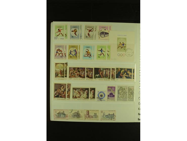 1858/1991, am Anfang meist ungebrauchte und gestempelte Sammlung mit Doubletten in 2 Alben, dabei Blockausgaben ab Nr. 1, pos
