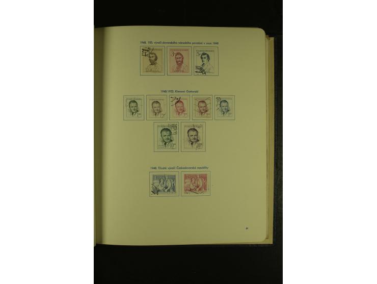 1918/1965, am Anfang meist ungebrauchte und gestempelte Sammlung in 2 Vordruckalben mit einigen Aufdruck- und Flugpost-Ausgab