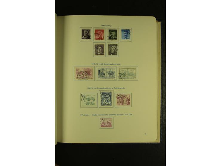 1918/1965, am Anfang meist ungebrauchte und gestempelte Sammlung in 2 Vordruckalben mit einigen Aufdruck- und Flugpost-Ausgab
