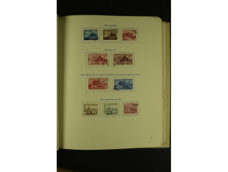 1918/1965, am Anfang meist ungebrauchte und gestempelte Sammlung in 2 Vordruckalben mit einigen Aufdruck- und Flugpost-Ausgab