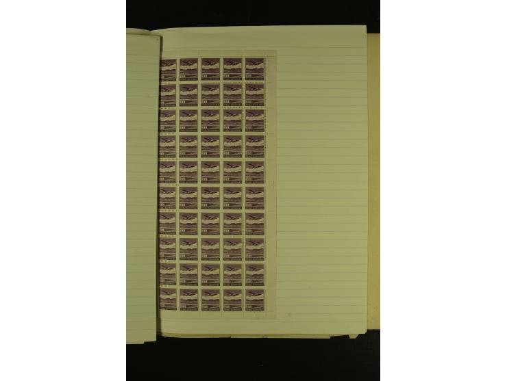 1918/1965, am Anfang meist ungebrauchte und gestempelte Sammlung in 2 Vordruckalben mit einigen Aufdruck- und Flugpost-Ausgab