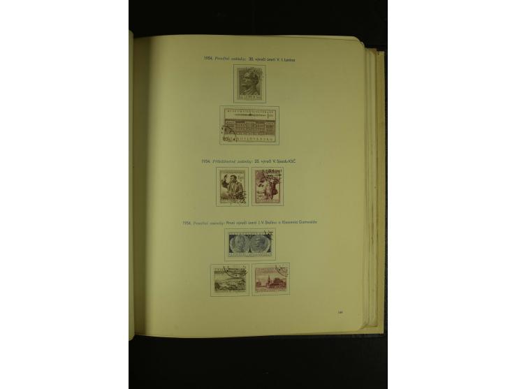 1918/1965, am Anfang meist ungebrauchte und gestempelte Sammlung in 2 Vordruckalben mit einigen Aufdruck- und Flugpost-Ausgab