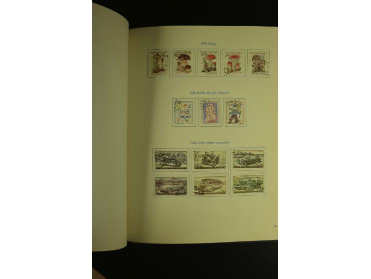 1918/1965, am Anfang meist ungebrauchte und gestempelte Sammlung in 2 Vordruckalben mit einigen Aufdruck- und Flugpost-Ausgab