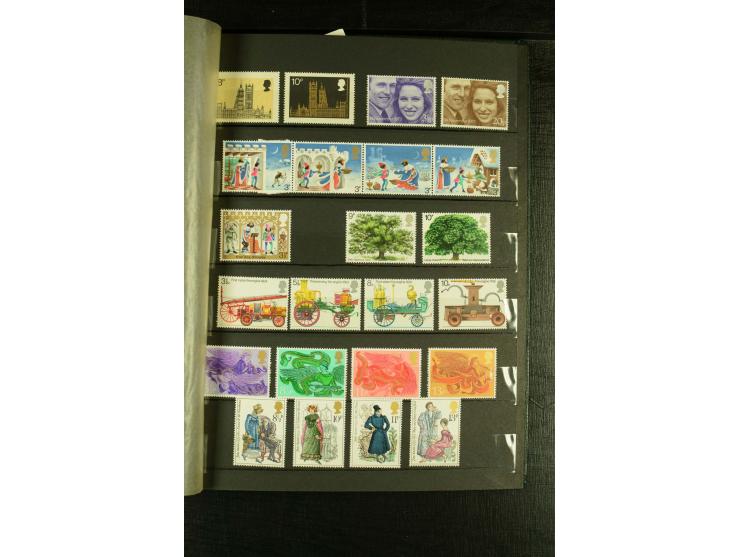 1924/81, postfrische und etwas ungebrauchte Sammlung der Sondermarken, dabei Mi.-Nr. 174, Phosphorstreifen-Ausdrucke etc.