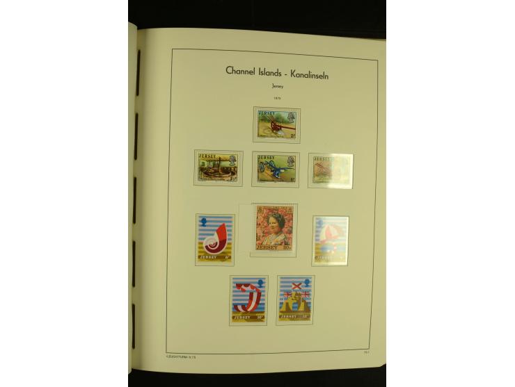 1969/92, kpl. postfrische Sammlung im Lindner-T-Vordruckalbum incl. Portomarken (Mi. ca. 660,-)