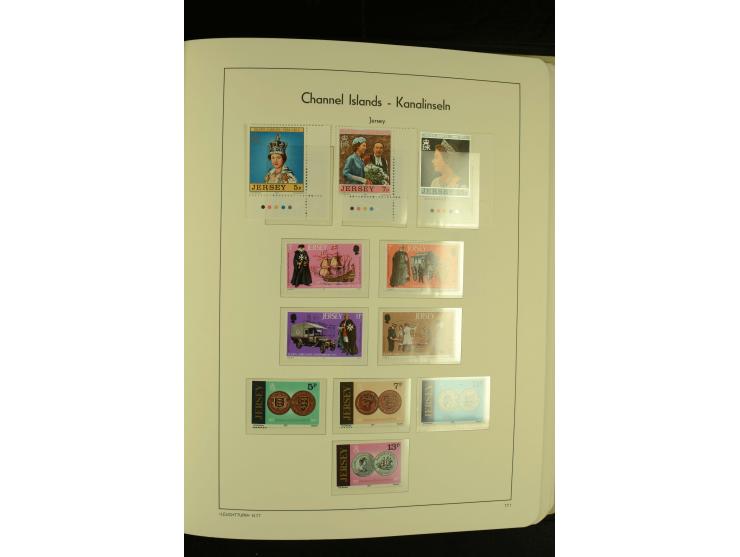 1969/92, kpl. postfrische Sammlung im Lindner-T-Vordruckalbum incl. Portomarken (Mi. ca. 660,-)