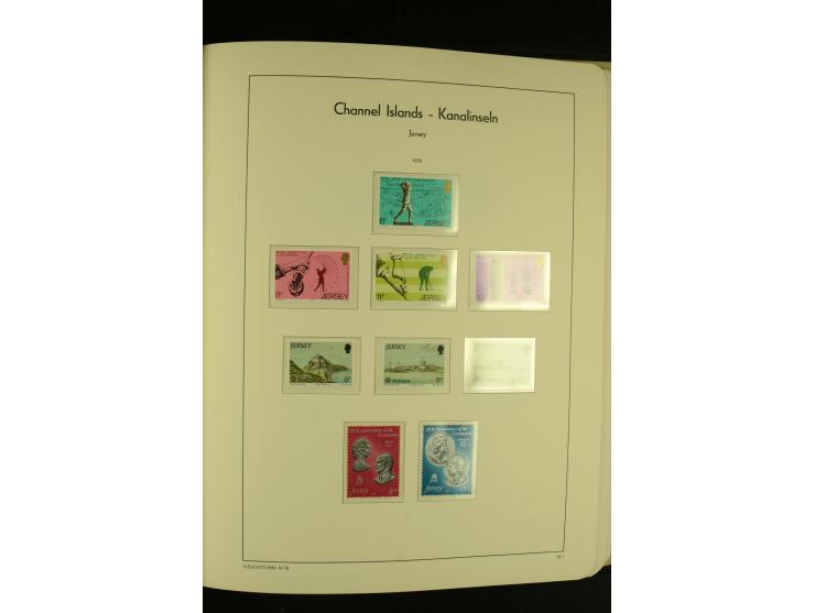 1969/92, kpl. postfrische Sammlung im Lindner-T-Vordruckalbum incl. Portomarken (Mi. ca. 660,-)