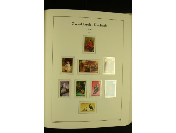 1969/92, kpl. postfrische Sammlung im Lindner-T-Vordruckalbum incl. Portomarken (Mi. ca. 660,-)