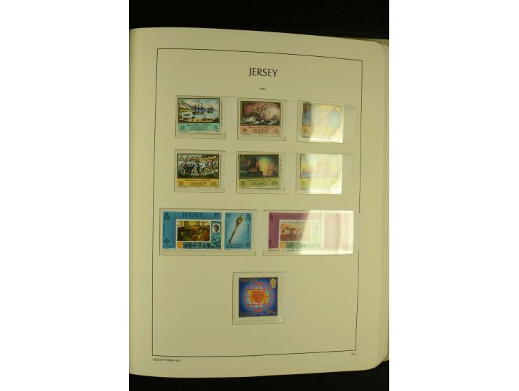 1969/92, kpl. postfrische Sammlung im Lindner-T-Vordruckalbum incl. Portomarken (Mi. ca. 660,-)