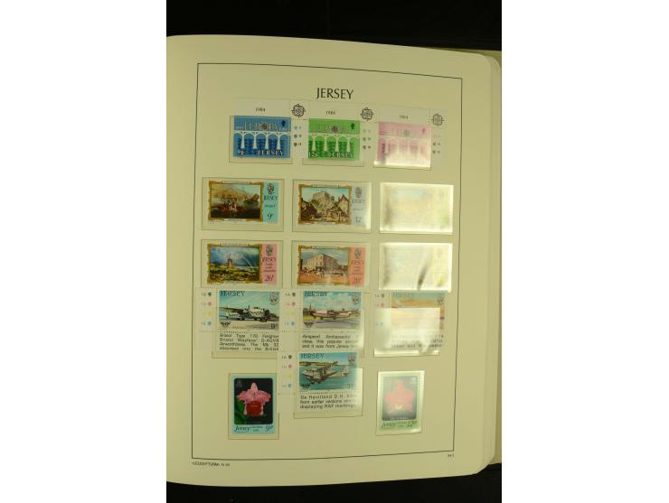 1969/92, kpl. postfrische Sammlung im Lindner-T-Vordruckalbum incl. Portomarken (Mi. ca. 660,-)