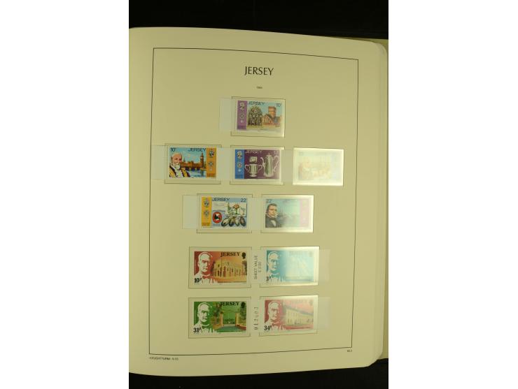 1969/92, kpl. postfrische Sammlung im Lindner-T-Vordruckalbum incl. Portomarken (Mi. ca. 660,-)