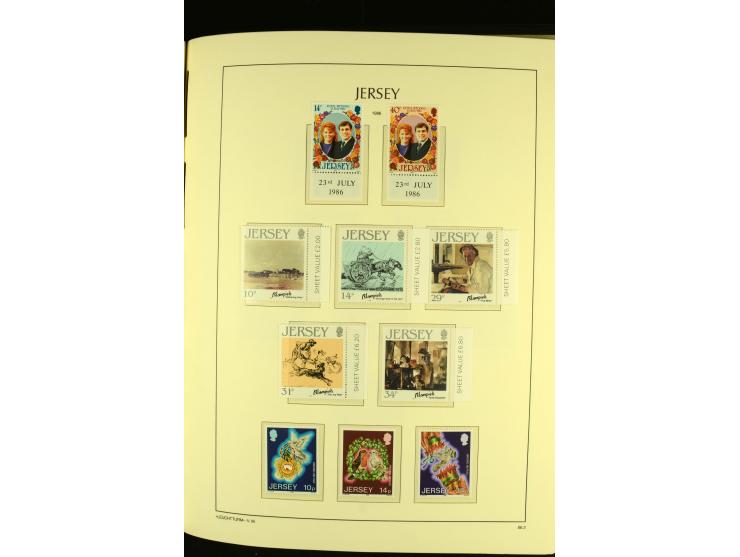 1969/92, kpl. postfrische Sammlung im Lindner-T-Vordruckalbum incl. Portomarken (Mi. ca. 660,-)