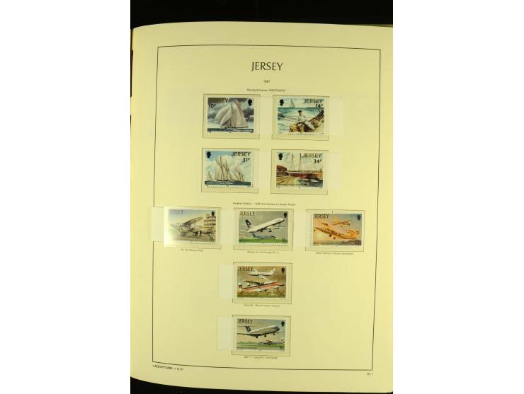 1969/92, kpl. postfrische Sammlung im Lindner-T-Vordruckalbum incl. Portomarken (Mi. ca. 660,-)
