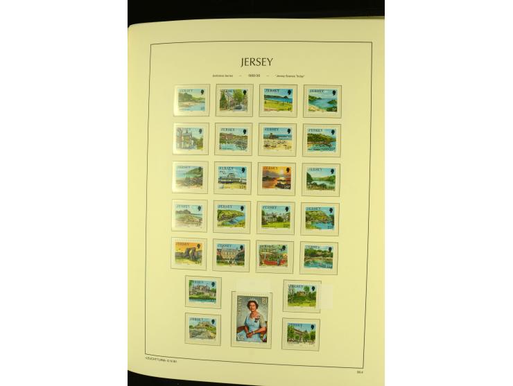 1969/92, kpl. postfrische Sammlung im Lindner-T-Vordruckalbum incl. Portomarken (Mi. ca. 660,-)