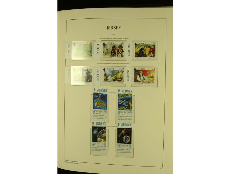 1969/92, kpl. postfrische Sammlung im Lindner-T-Vordruckalbum incl. Portomarken (Mi. ca. 660,-)
