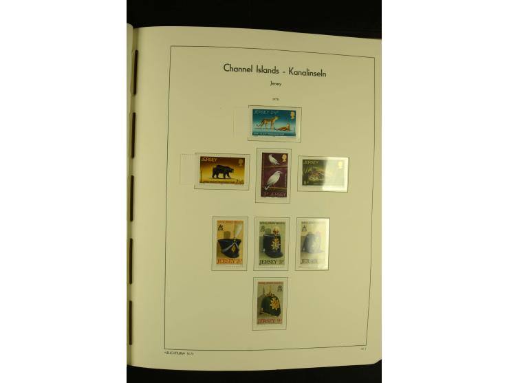 1969/92, kpl. postfrische Sammlung im Lindner-T-Vordruckalbum incl. Portomarken (Mi. ca. 660,-)