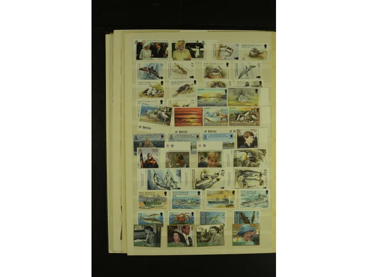 1963/2005, in den Hauptnummern augenscheinlich kpl. postfrische Sammlung bis Anfang 2005, dazu Falkland Despesnecies und Sout
