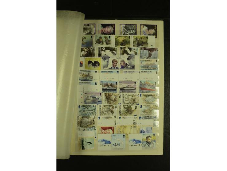 1963/2005, in den Hauptnummern augenscheinlich kpl. postfrische Sammlung bis Anfang 2005, dazu Falkland Despesnecies und Sout