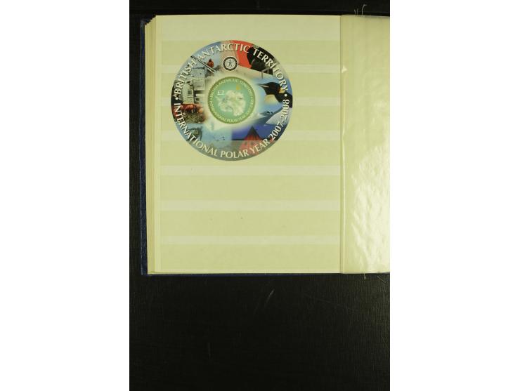 1963/2007, postfrische, mit Unternummern nach Michel kpl. Sammlung im kleinen Einsteckbuch (Mi. ca. 1.970,-)