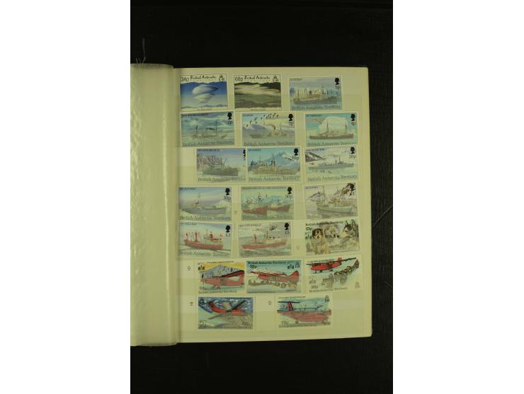 1963/2007, postfrische, mit Unternummern nach Michel kpl. Sammlung im kleinen Einsteckbuch (Mi. ca. 1.970,-)
