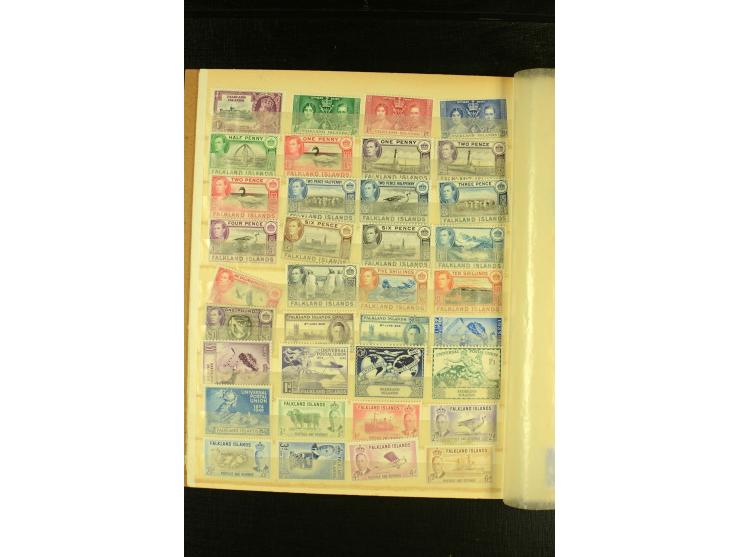1878/1969, ungebrauchte Sammlung mit einigen besseren und kpl. Ausgaben (u.a. Mi.-Nr. 15-16) im kleinem Steckbuch, im Anhang 