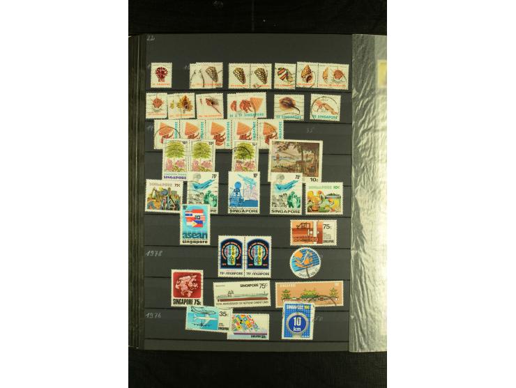 1948/94, postfrische und gestempelte Partie mit Singapur, dabei Malaysia Mi.-Nr. 19-26 in postfrischen Paaren, Doubletten etc