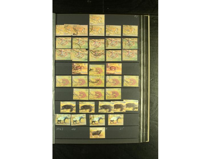 1948/94, postfrische und gestempelte Partie mit Singapur, dabei Malaysia Mi.-Nr. 19-26 in postfrischen Paaren, Doubletten etc
