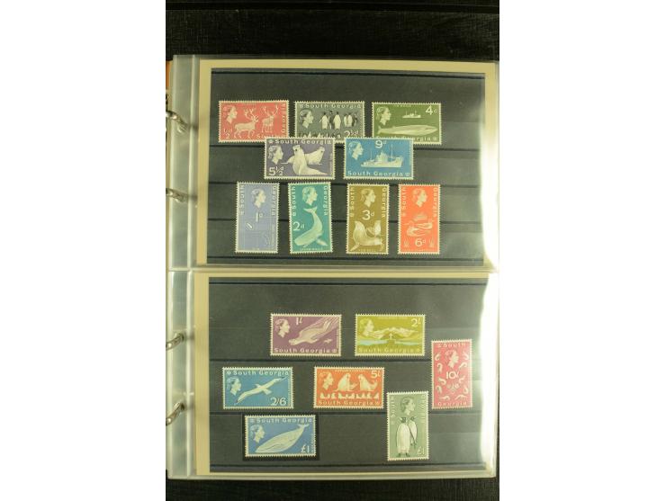 1956/74, postfrische Partie mit TAAF und britischen Gebieten (Mi. ca. 1.840,-)