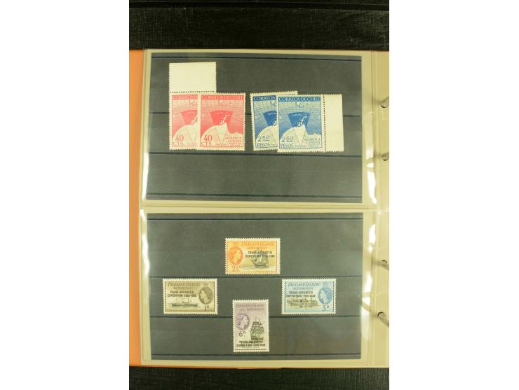1956/74, postfrische Partie mit TAAF und britischen Gebieten (Mi. ca. 1.840,-)