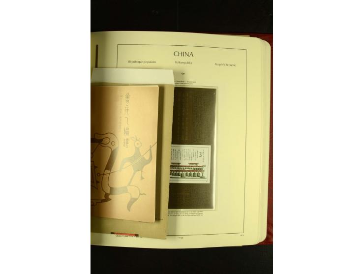 1949/2005, postfrische Sammlung mit u.a. Mi.-Nr. 608-15, 927-34, 948-51, 952-54, 1010-18, 1019, 1025, 1027, 1063-68, 1070-73,