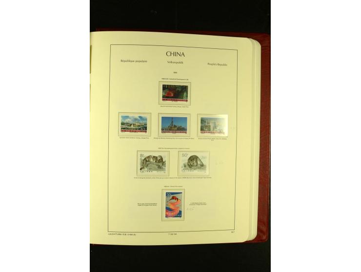 1949/2005, postfrische Sammlung mit u.a. Mi.-Nr. 608-15, 927-34, 948-51, 952-54, 1010-18, 1019, 1025, 1027, 1063-68, 1070-73,