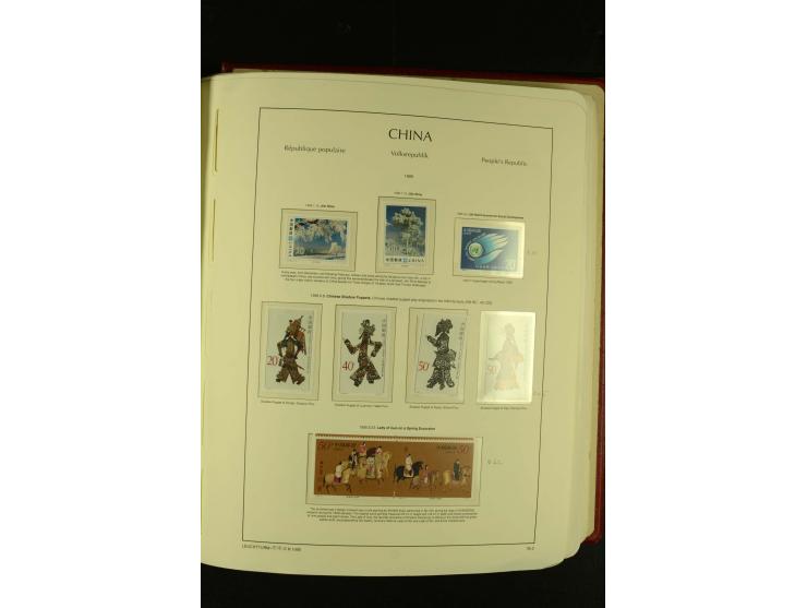 1949/2005, postfrische Sammlung mit u.a. Mi.-Nr. 608-15, 927-34, 948-51, 952-54, 1010-18, 1019, 1025, 1027, 1063-68, 1070-73,