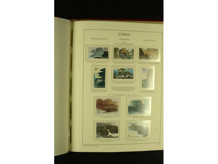 1949/2005, postfrische Sammlung mit u.a. Mi.-Nr. 608-15, 927-34, 948-51, 952-54, 1010-18, 1019, 1025, 1027, 1063-68, 1070-73,