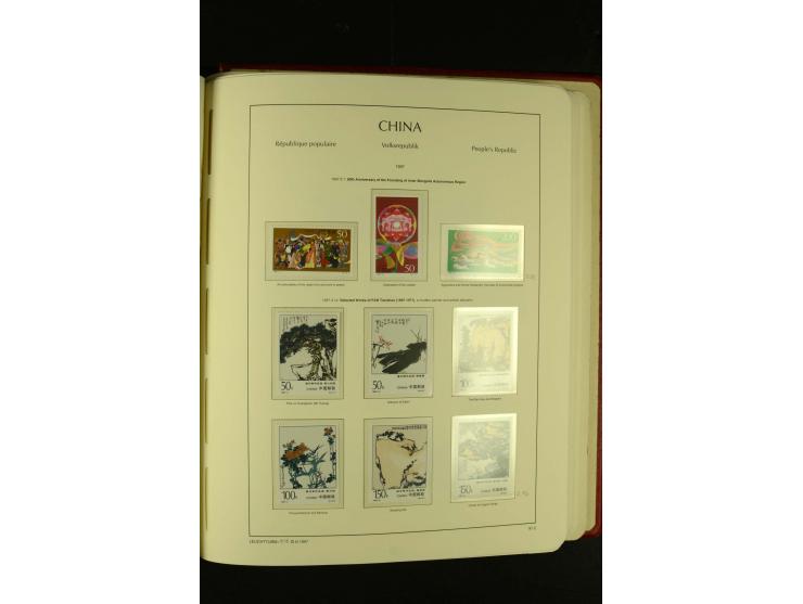 1949/2005, postfrische Sammlung mit u.a. Mi.-Nr. 608-15, 927-34, 948-51, 952-54, 1010-18, 1019, 1025, 1027, 1063-68, 1070-73,