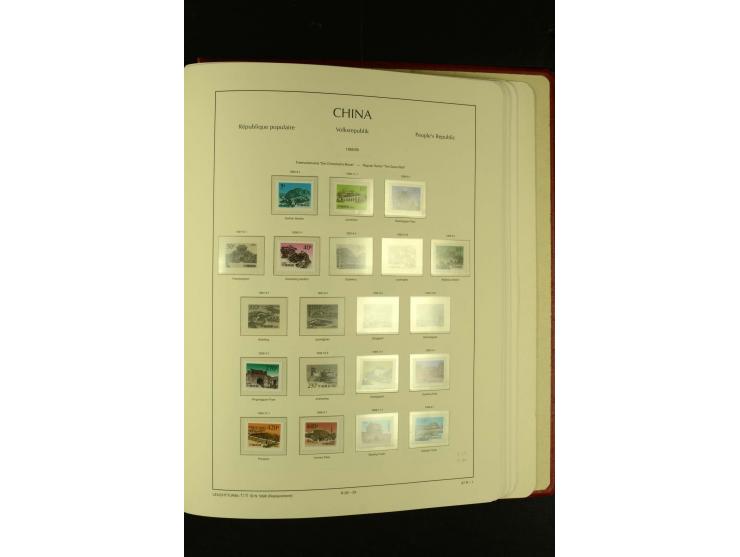 1949/2005, postfrische Sammlung mit u.a. Mi.-Nr. 608-15, 927-34, 948-51, 952-54, 1010-18, 1019, 1025, 1027, 1063-68, 1070-73,