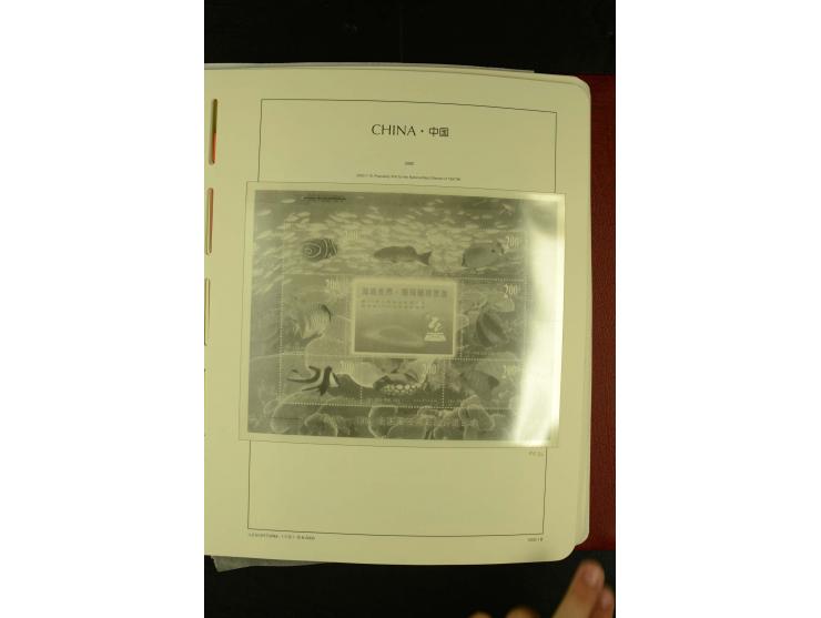 1949/2005, postfrische Sammlung mit u.a. Mi.-Nr. 608-15, 927-34, 948-51, 952-54, 1010-18, 1019, 1025, 1027, 1063-68, 1070-73,