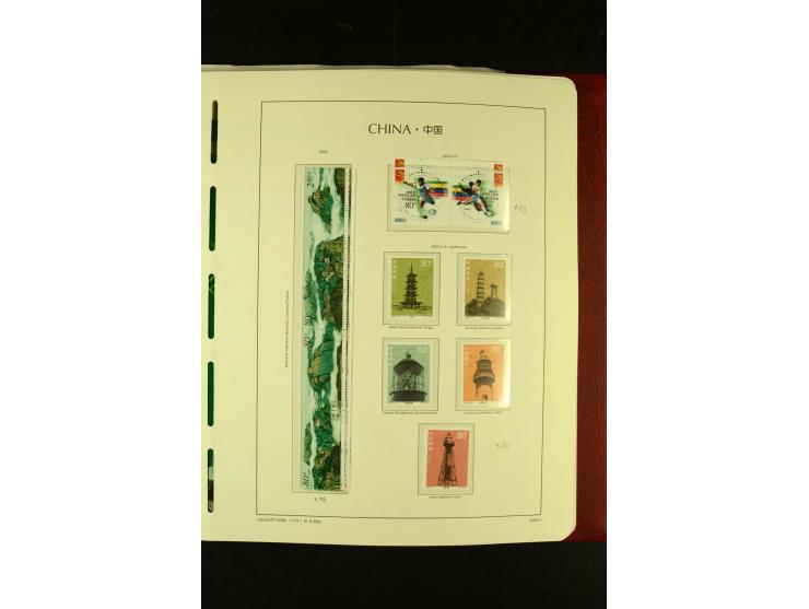 1949/2005, postfrische Sammlung mit u.a. Mi.-Nr. 608-15, 927-34, 948-51, 952-54, 1010-18, 1019, 1025, 1027, 1063-68, 1070-73,