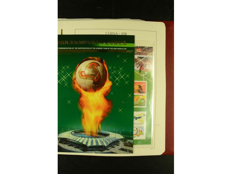 1949/2005, postfrische Sammlung mit u.a. Mi.-Nr. 608-15, 927-34, 948-51, 952-54, 1010-18, 1019, 1025, 1027, 1063-68, 1070-73,