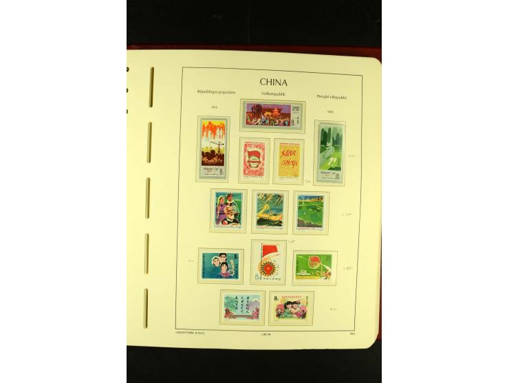 1949/2005, postfrische Sammlung mit u.a. Mi.-Nr. 608-15, 927-34, 948-51, 952-54, 1010-18, 1019, 1025, 1027, 1063-68, 1070-73,