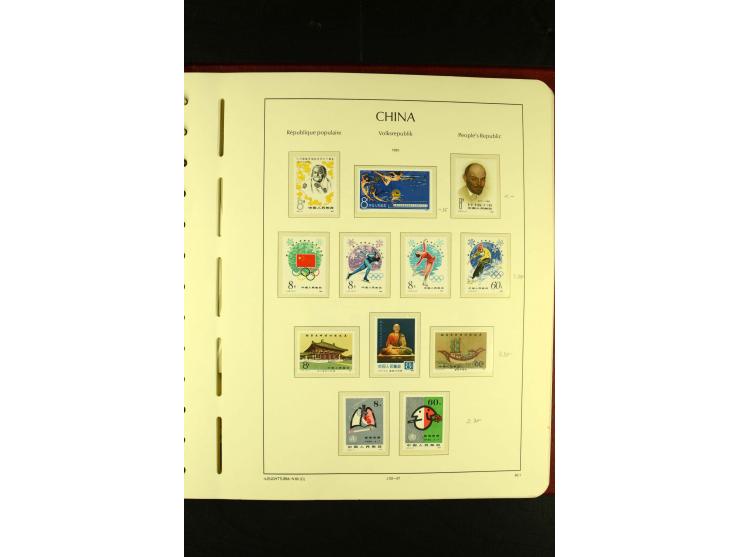 1949/2005, postfrische Sammlung mit u.a. Mi.-Nr. 608-15, 927-34, 948-51, 952-54, 1010-18, 1019, 1025, 1027, 1063-68, 1070-73,