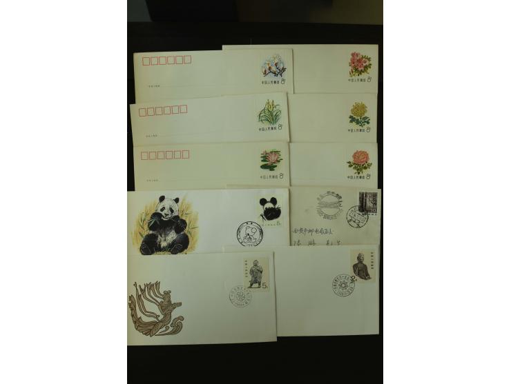 1977/93, postfrische Partie, dabei Blocks und Markenheftchen, außerdem Ganzsachen, Maximumkarten sowie einige Briefe, gute Er
