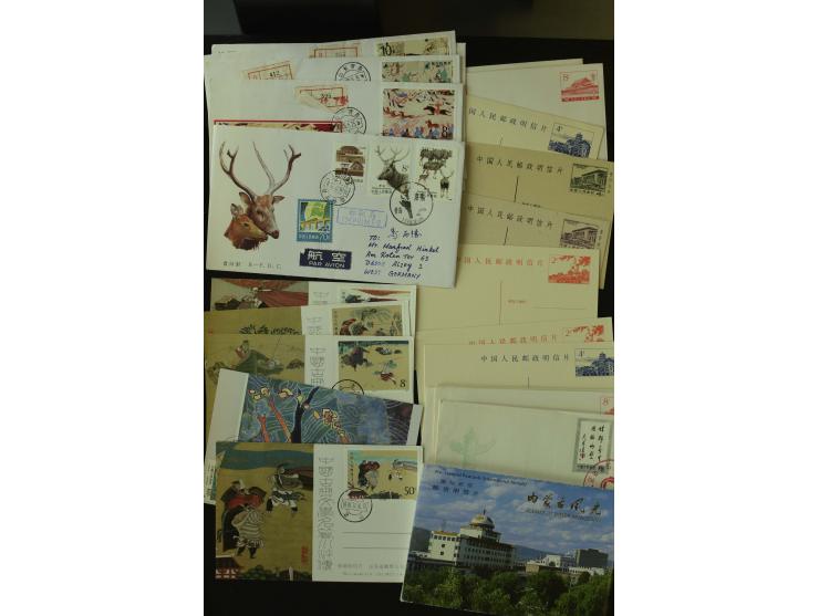 1977/93, postfrische Partie, dabei Blocks und Markenheftchen, außerdem Ganzsachen, Maximumkarten sowie einige Briefe, gute Er