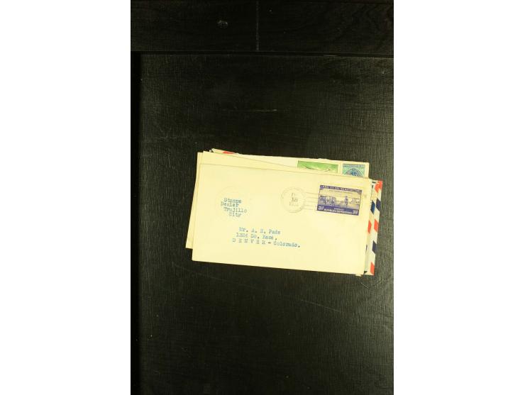 1892/1947, ca. 90 Bedarfsbriefe, ganz überwiegend Kleinformate, dabei Luftpost und Zensuren, R-Briefe etc.