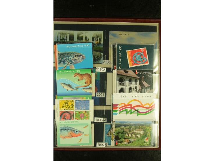 1979/2005, postfrische Partie Markenheftchen von Skandinavien, Bund und Schweiz